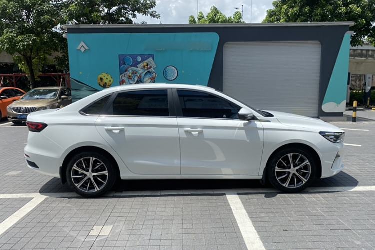 Used Geely Auto Emgrand 2022 4th Generation 1.5L CVT Flagship Model
