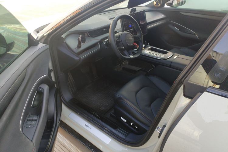 Used  SU7 2024 Rear-Drive Ultra-Long Range Advanced Pro-Level Intelligent Driving Version
