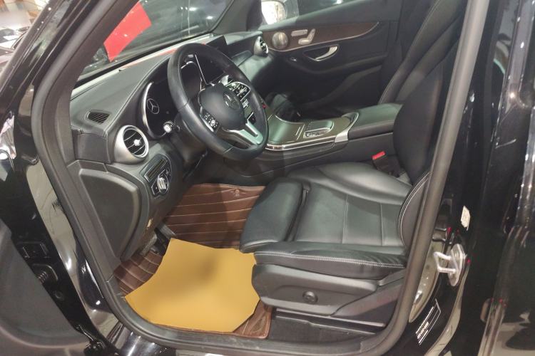 Used Mercedes-Benz GLC 2020 GLC 260 L 4MATIC Luxury Model
