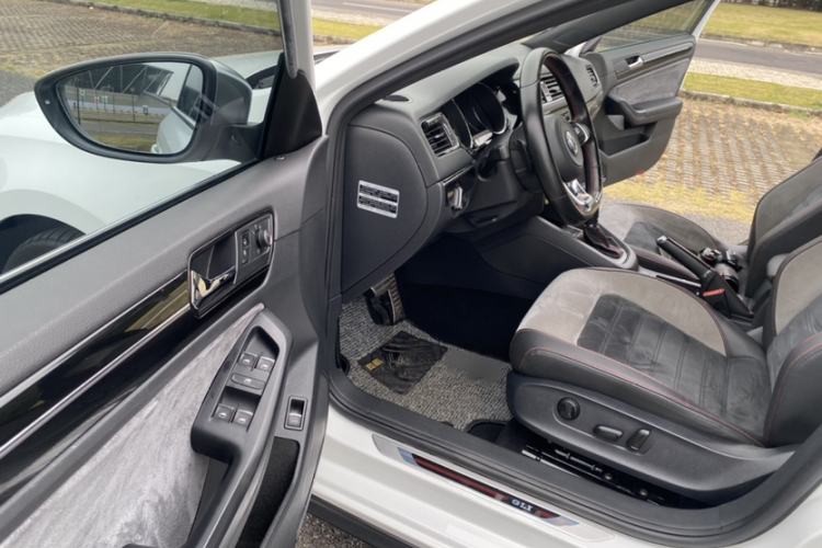 Used Volkswagen Sagitar 2016 2.0 TSI GLI