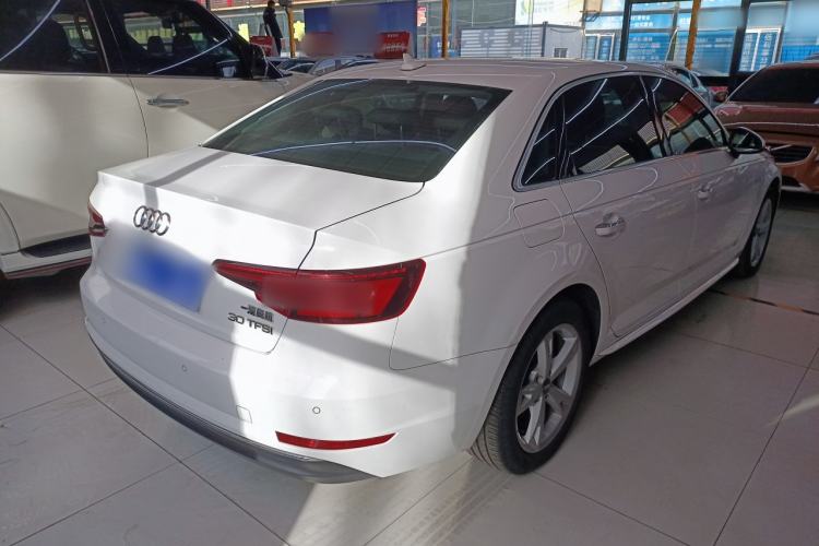 Used Audi A4L 2018 30th Anniversary Edition 30 TFSI Ambition Model