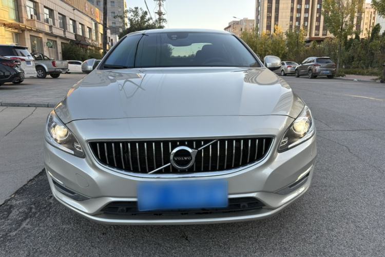 Used Volvo S60 2019 S60L Facelift T5 Intelligent Advanced Edition
