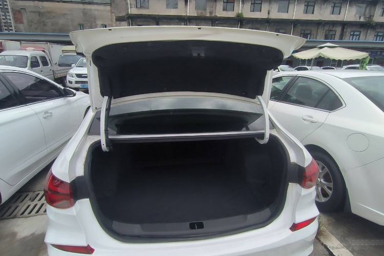 Used Chevrolet Monza 2019 Redline 320T Dual-Clutch Joyful Edition China VI Standard
