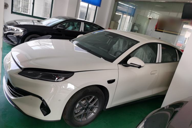 Used BYD Seal 06 New Energy 2025 DM-i Smart Drive 80KM Luxury Model
