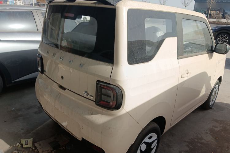 Used  Panda 2025 210 km – Yuanqi Bear
