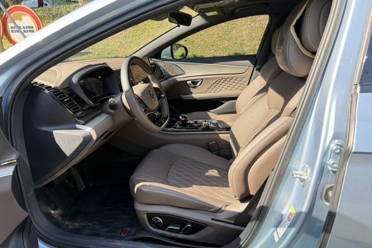 Used BYD Han 2023 EV Champion Edition 506KM Front-Wheel-Drive Premium Model
