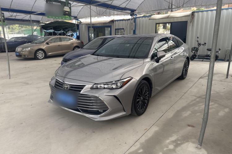 Used Toyota Avalon 2019 2.5L Touring Premium Version China VI Standard