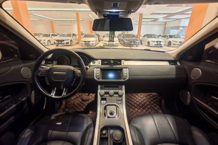 Used Land Rover Range Rover Evoque 2016 2.0T SE Smart Glow Edition
