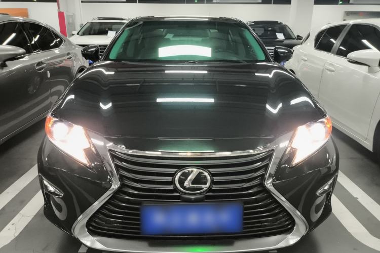 Used Lexus ES 2015 200 Elite Edition

