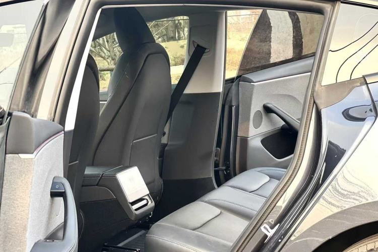 Used Tesla Model 3 2023 Rear-Wheel-Drive Version