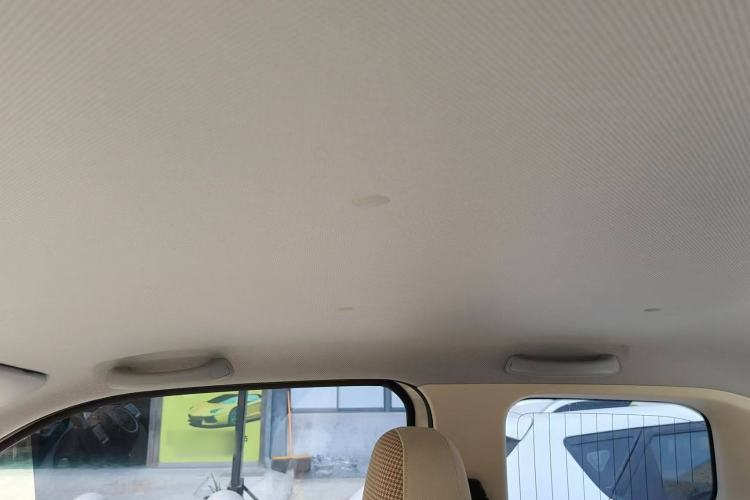 Used Wuling Hongguang MINIEV 2024 3rd Generation 215km Advanced Version
