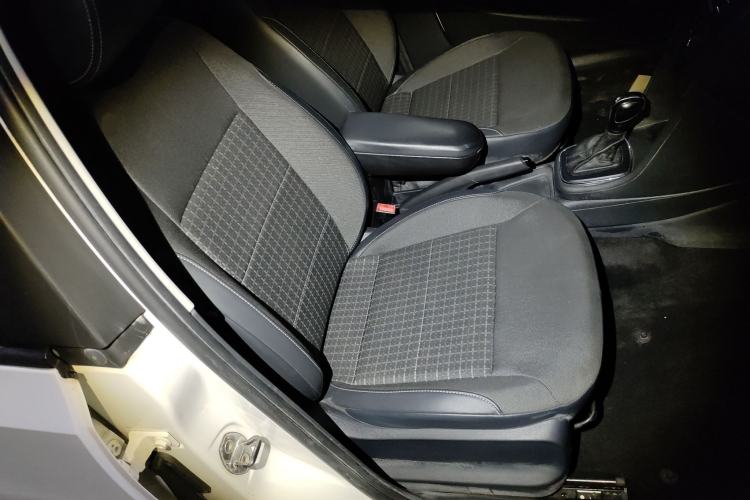 Used Volkswagen Polo 2014 1.6L Automatic Comfort Edition