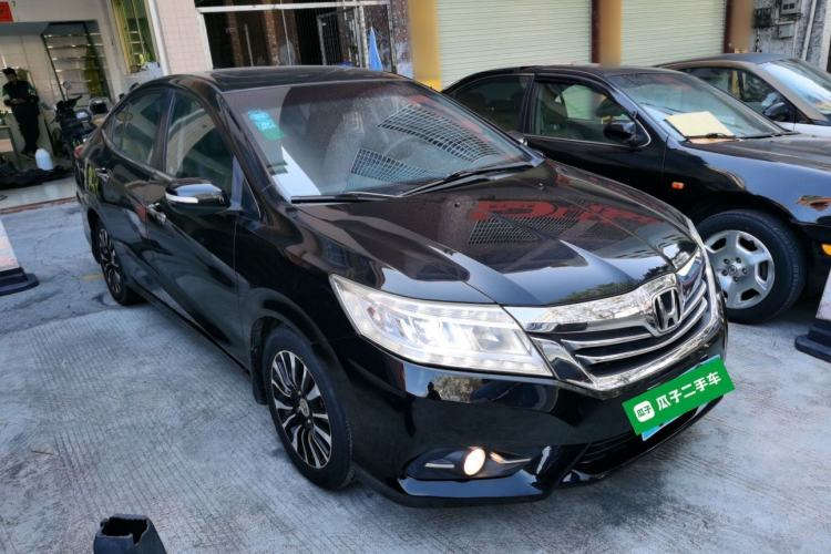 Used Honda Crider 2013 1.8L automatic luxury edition
