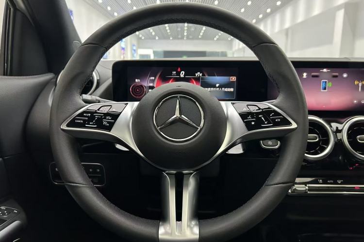 Used Mercedes-Benz GLA 2024 GLA 200
