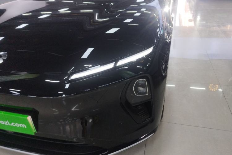 Used Nio ET9 2025 100kWh Signature Edition
