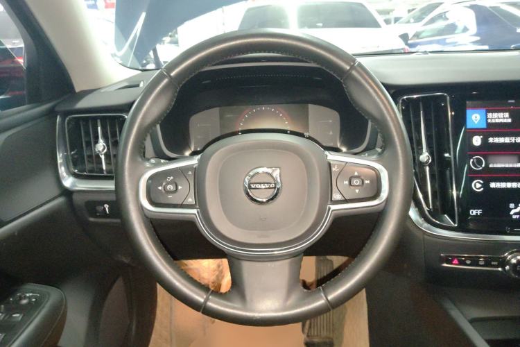 Used Volvo S60 2022 B4 Zhiyi Luxury Edition