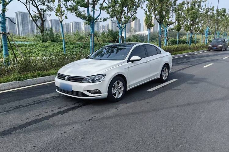 Used Volkswagen Lamando 2017 230TSI DSG Fashion Edition
