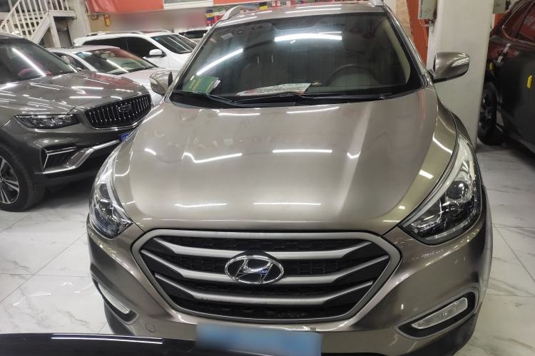 Used Hyundai ix35 2013 2.0L Automatic Two-Wheel Drive Smart GLS China IV Standard