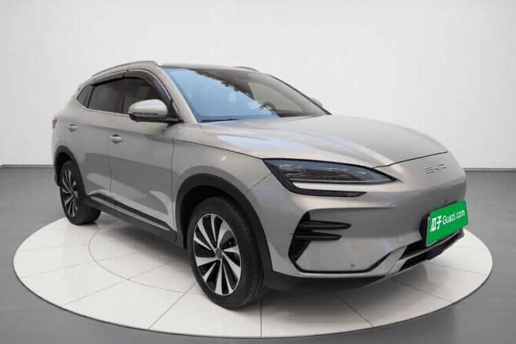 Used BYD Song PLUS New Energy 2023 Champion Edition EV 520KM Prestige Model
