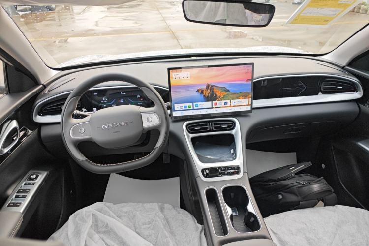 Used  Geome 2026 Model 310km Dream Edition
