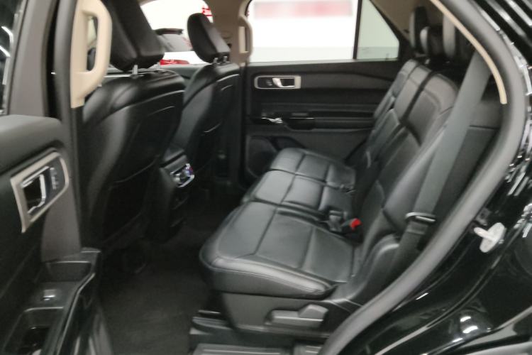 Used Ford Explorer 2020 EcoBoost 285 4x4 Trend Edition 7-Seater
