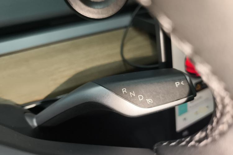 Used Tesla Model Y 2022 Rear-Wheel-Drive Version
