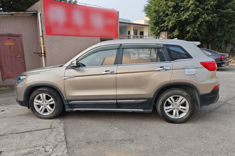 Used Changan CS75 2016 1.8T Automatic Elite Model China V Standard
