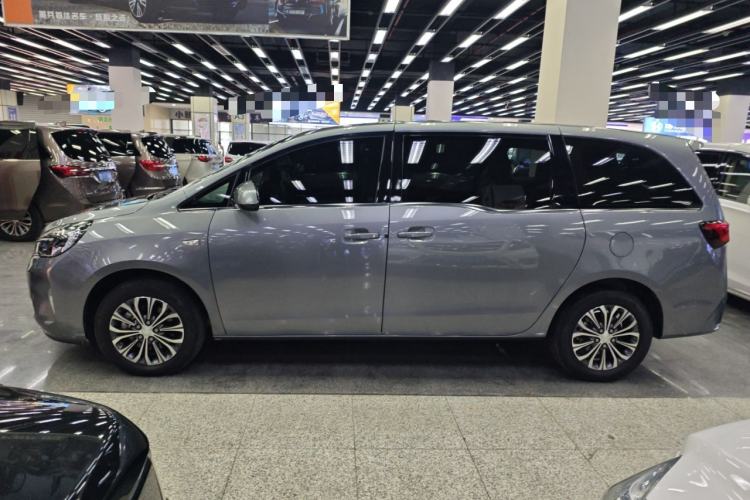 Used Buick GL8 2021 Land Cruiser Executive Class 652T Comfort Model
