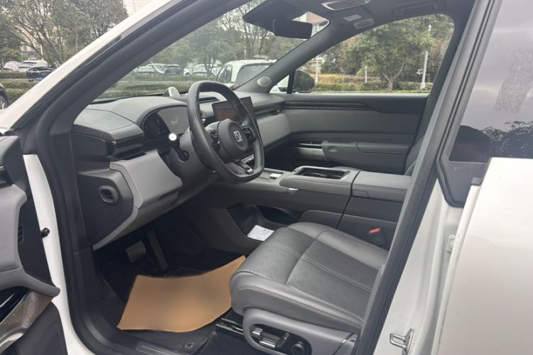 Used Zeekr 7X 2025 100kWh Long-Range All-Wheel Drive Intelligent Driving Version
