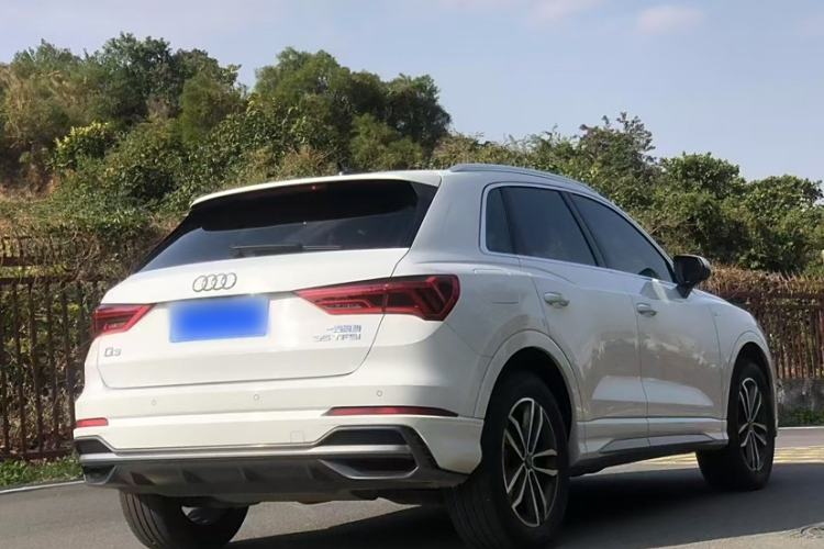 Used Audi Q3 2021 35 TFSI Progressive Dynamic Edition
