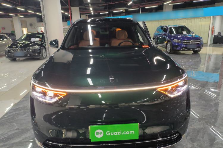 Used Hima AITO M8 2025 Extended-Range Ultra Version 53.4 kWh 6-Seater Edition
