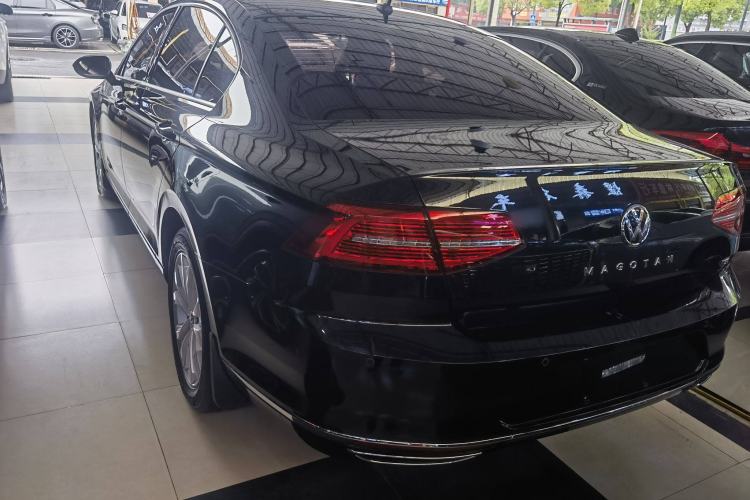 Used Volkswagen Magotan 2019 330TSI DSG Luxury Model China V Standard
