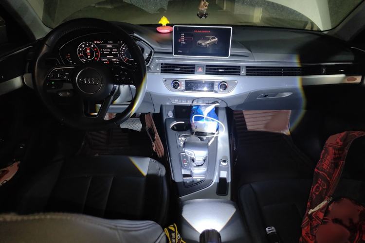 Used Audi A4L 2019 40 TFSI Fashion Edition China VI Emission Standard
