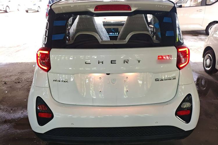 Used Chery Little Ant 2024 Refreshed Version Youth Edition 321 km Beloved Edition 29.23 kWh
