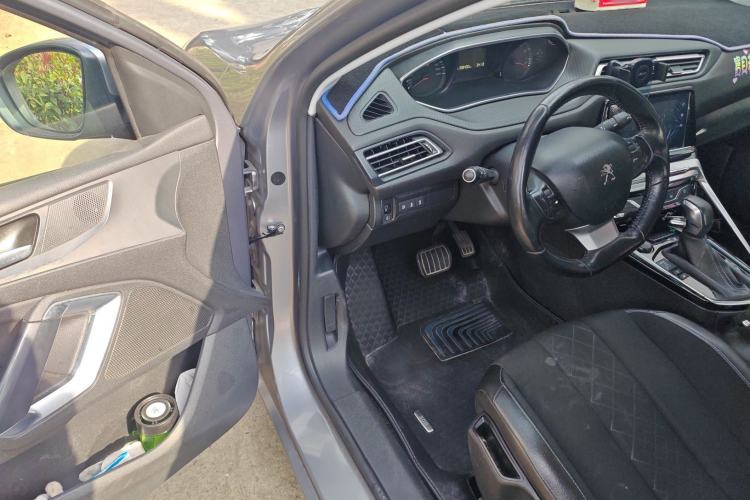 Used Peugeot 308 2016 1.6L Automatic Luxury Edition