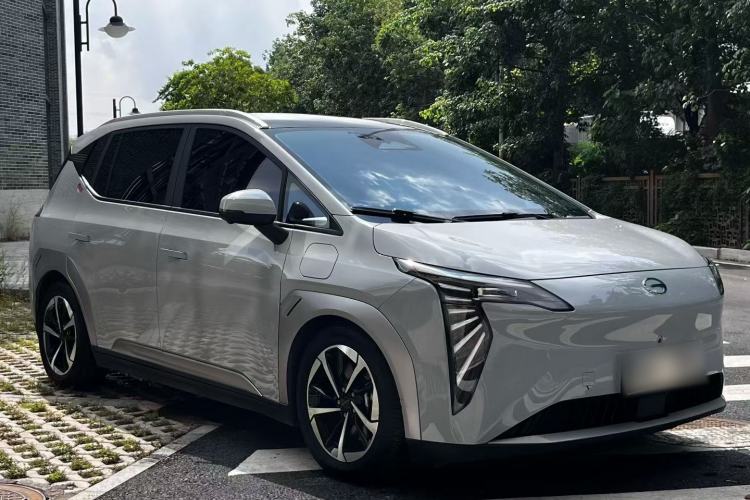 Used AION Y 2023 Plus 510 Smart Edition