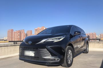 Used Toyota Sienna 2021 2.5L Hybrid Premium Edition