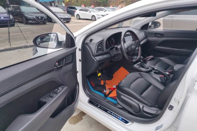 Used Hyundai Elantra 2018 1.4T Dual-Clutch Xuan Dong · Dynamic Edition
