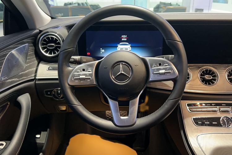 Used Mercedes-Benz CLS 2018 CLS 300 Dynamic Edition
