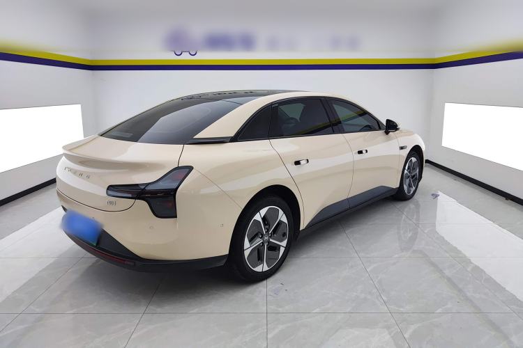 Used XPeng MONA M03 2024 620 with Ultra-Long Range
