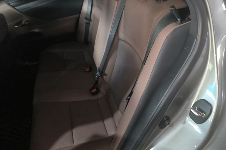 Used Lexus ES 2022 200 Luxury Edition
