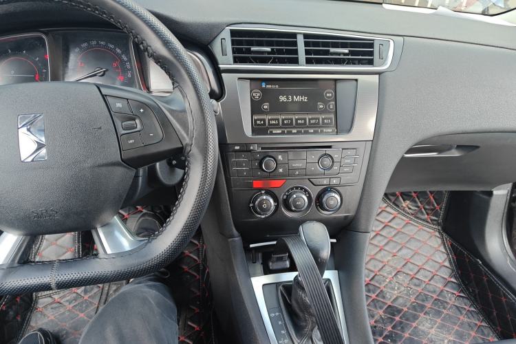 Used  5LS 2015 1.6T Style Edition THP160
