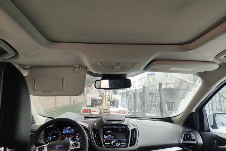 Used Ford Kuga 2015 2.0L GTDi Four-Wheel Drive Prestige Model
