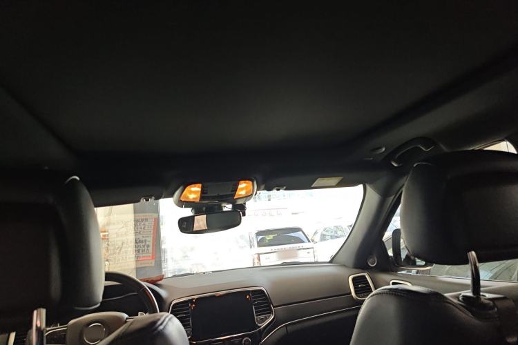 Used  Grand Cherokee 2020 3.0L Elite Navigation Edition
