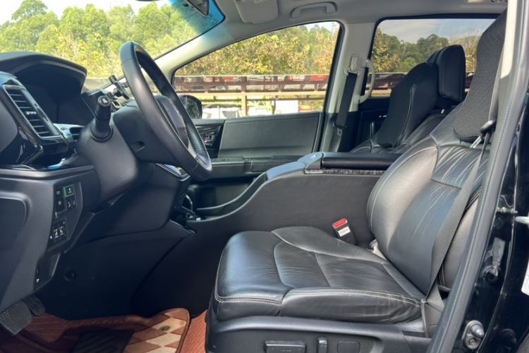 Used Honda Elysion 2019 2.0L Hybrid Supreme Edition
