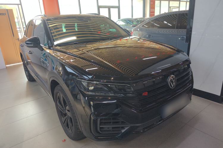 Used Volkswagen Touareg 2023 3.0 TSI Luxury Edition Obsidian Black Sport Package
