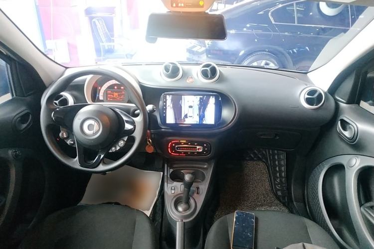 Used  forfour 2018 1.0L 52 kW Dynamic Edition