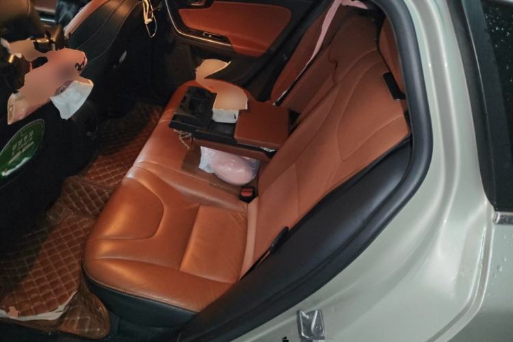 Used Volvo V60 2017 T5 Zhiya Edition China V Standard