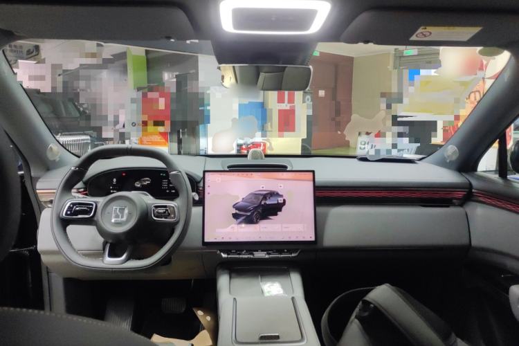 Used Zeekr 7X 2025 100 kWh Long-Range Rear-Wheel Drive with Intelligent Driving Features