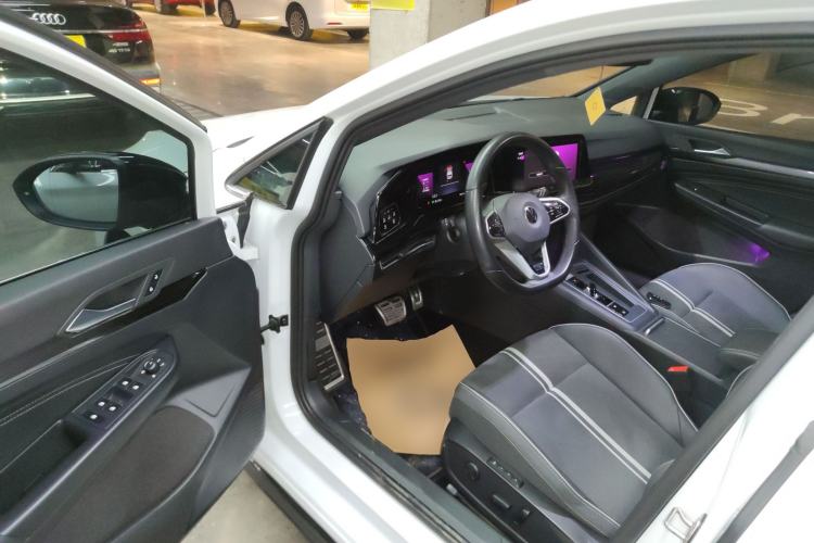 Used Volkswagen Golf 2021 280TSI DSG R-Line
